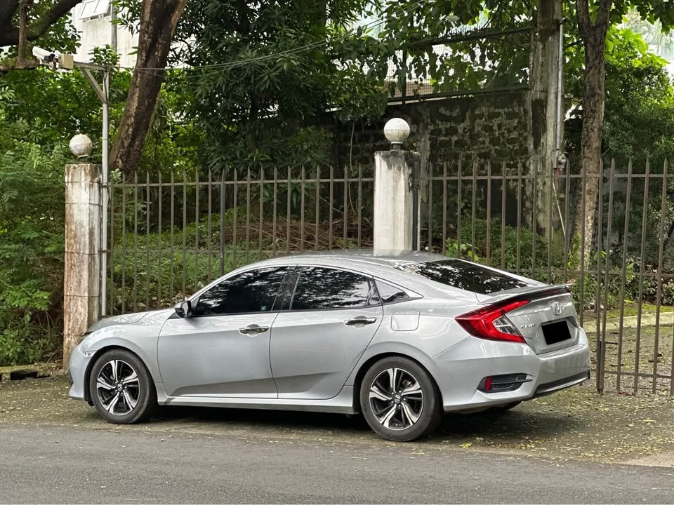 Used 1
                    HONDA
                     for Sale Image